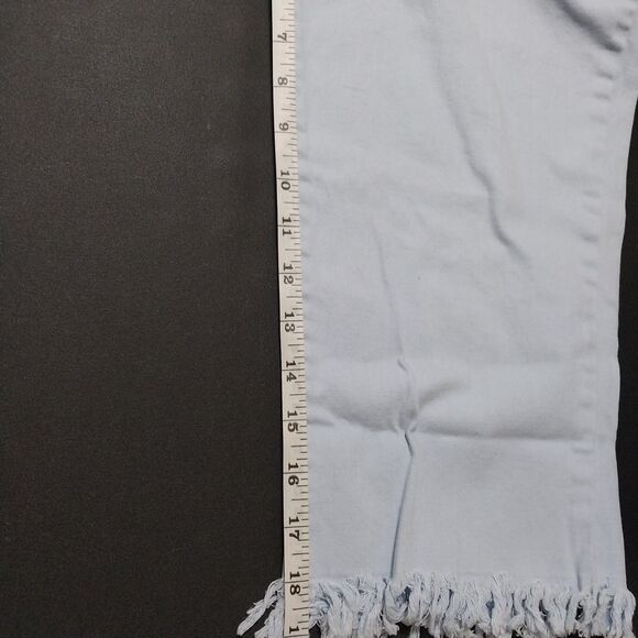 Riders by Lee capris Womens 12 sky blue denim cut off raw fringe hem distressed - Picture 6 of 6